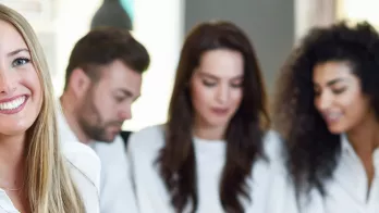 Uniformation lance son Offre de services