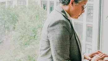 Uniformation a conduit une étude transversale sur « Les trajectoires professionnelles des salarié(e)s de 50 ans et plus au sein de la Cohésion sociale ».