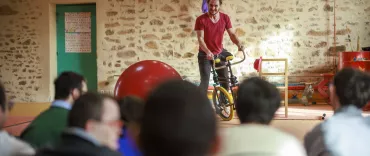 Les métiers de l'animation, de la petite enfance et de l'accompagnement social sont présents dans la branche ALISFA