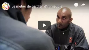 Gardien (ne) L’agent de gardiennage/gardien assure la surveillance générale d’un site, prend en charge tous les travaux d’entretien et de petites réparations dans la limite de ses compétences et remplit des missions de service auprès des locataires et bailleurs du site.